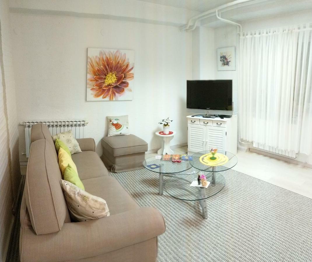 Studio Apartment Unity Zagreb Buitenkant foto
